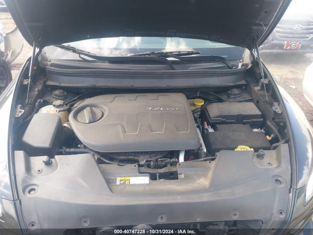 Jeep Cherokee Latitude 2014 1C4PJLCS1EW103619 Image 10