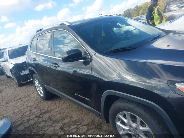 Jeep Cherokee Latitude 2014 1C4PJLCS1EW103619 Image 13