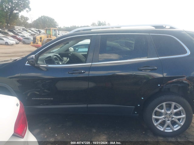 Jeep Cherokee Latitude 2014 1C4PJLCS1EW103619 Image 14