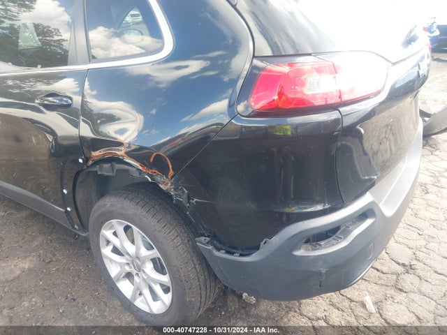 Jeep Cherokee Latitude 2014 1C4PJLCS1EW103619 Image 6