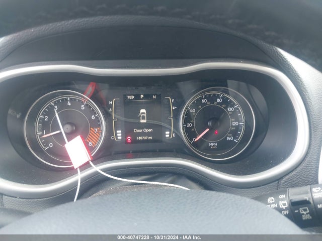 Jeep Cherokee Latitude 2014 1C4PJLCS1EW103619 Image 7