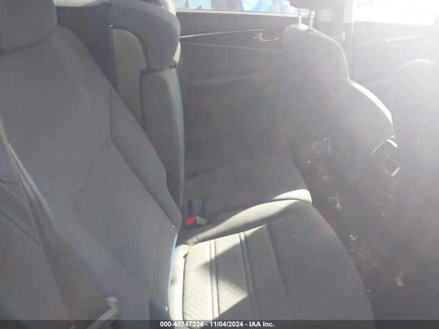 KIA Sorento 2.4l Lx 2019 5XYPGDA37KG545720 Image 8