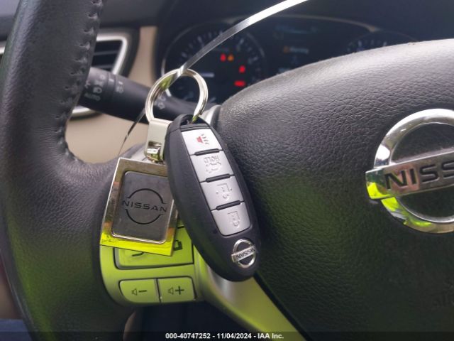 5N1AT2MV3GC782330 Nissan Rogue Sl