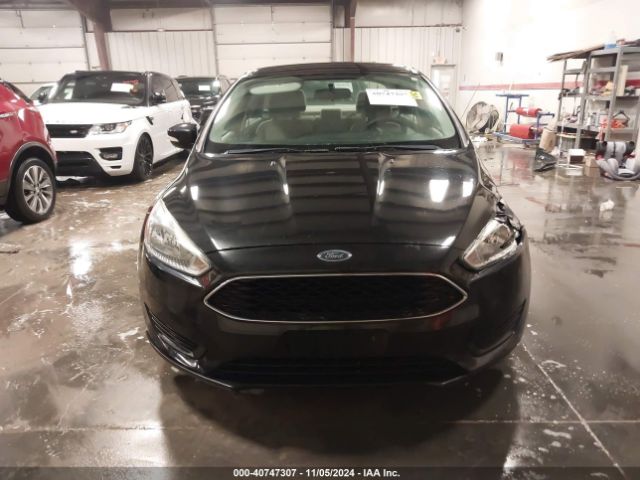1FADP3F24FL337033 Ford FOCUS SE