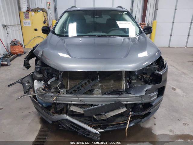 2FMPK4G92NBB09226 Ford EDGE SE