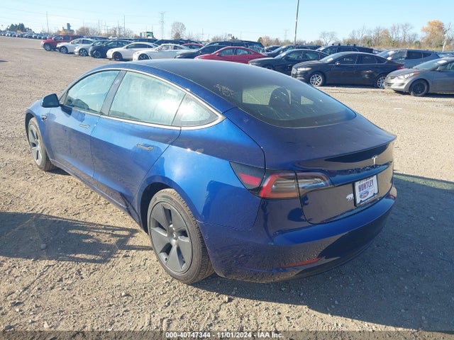 2022 TESLA MODEL 3 5YJ3E1EB7NF118277 Photo 2