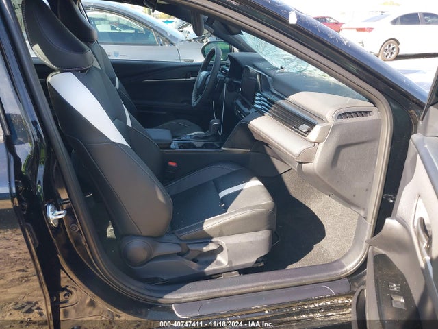 Toyota CAMRY SE 2025 4T1DAACK5SU512975 Image 5