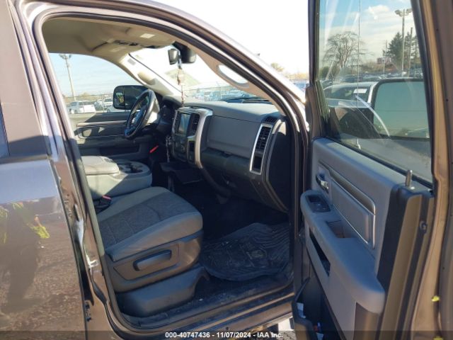 1C6RR7LG0FS555226 RAM 1500 Slt