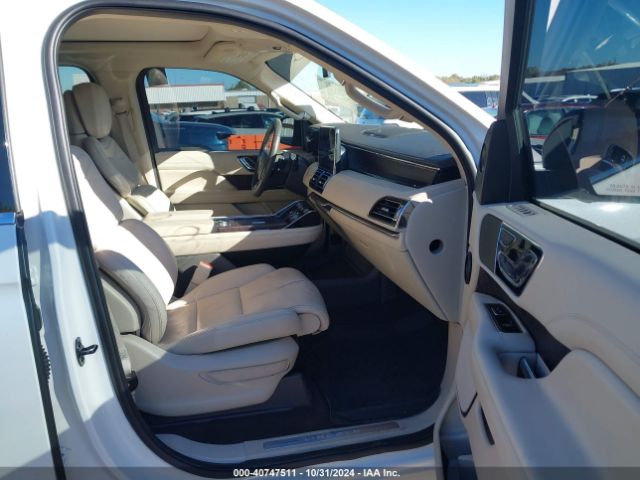 5LMJJ2LTXMEL10953 Lincoln Navigator Reserve
