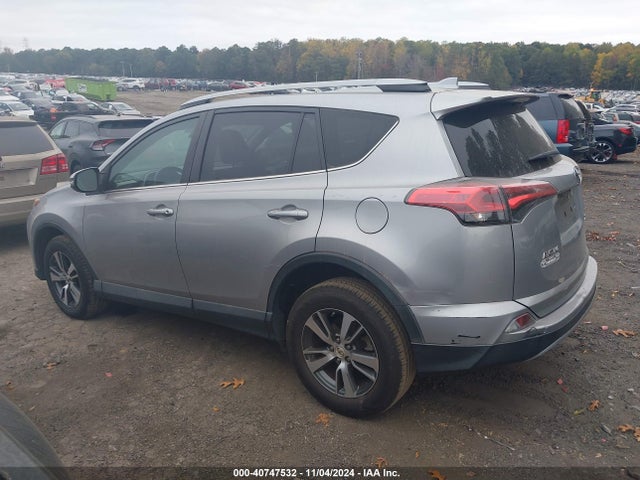 2T3WFREV3JW437747 Toyota Rav4 Adventure/xle