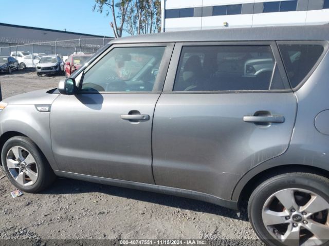 KNDJN2A25J7563247 KIA Soul