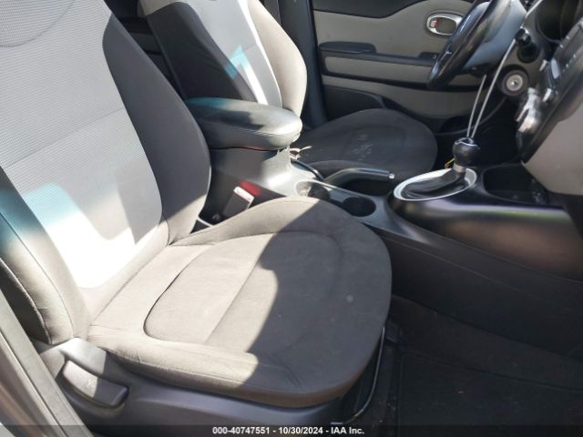 KNDJN2A25J7563247 KIA Soul