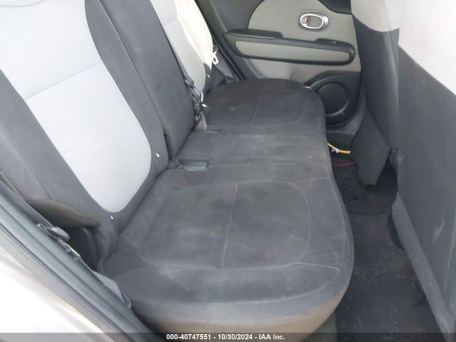 KNDJN2A25J7563247 KIA Soul