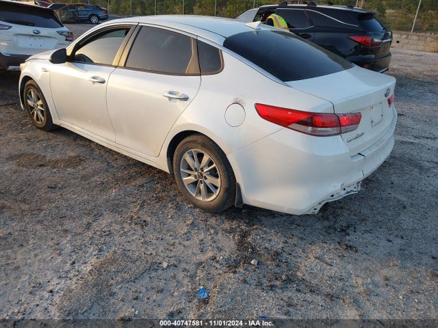 KIA Optima Lx 2016 KNAGT4L38G5098207 Image 3