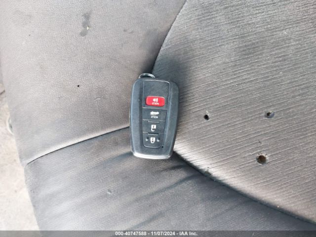 4T1B11HK8JU080820 Toyota CAMRY LE