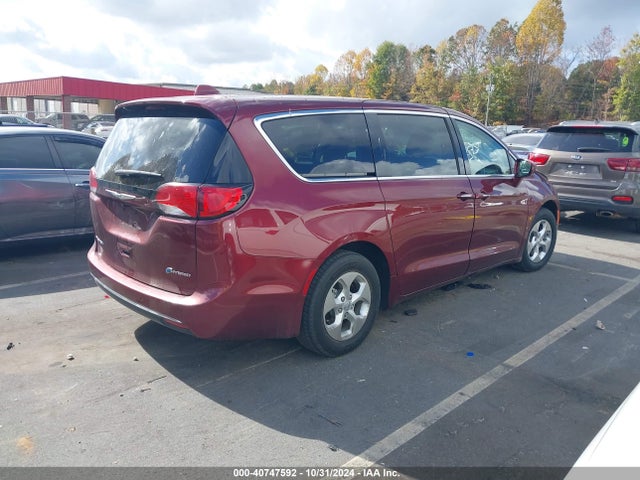 2C4RC1H79JR127004 Chrysler Pacifica Hybrid Touring Plus