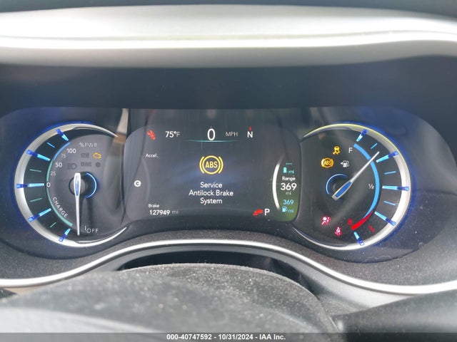 2C4RC1H79JR127004 Chrysler Pacifica Hybrid Touring Plus