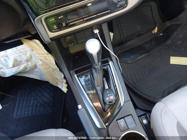 Toyota COROLLA LE 2017 5YFBURHE6HP715433 Image 11