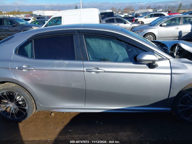 Toyota CAMRY SE 2018 4T1B11HK8JU587877 Image 14