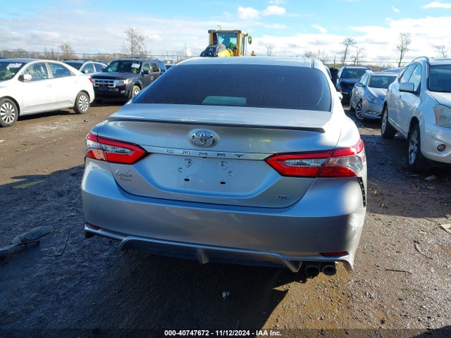 Toyota CAMRY SE 2018 4T1B11HK8JU587877 Image 17