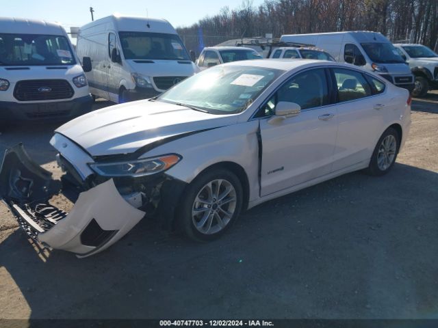 3FA6P0MU0KR112695 Ford Fusion Hybrid Sel