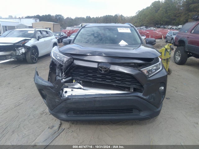 2T3P1RFV8MC234215 Toyota Rav4 Xle