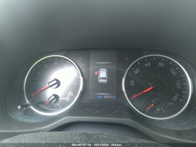 2T3P1RFV8MC234215 Toyota Rav4 Xle