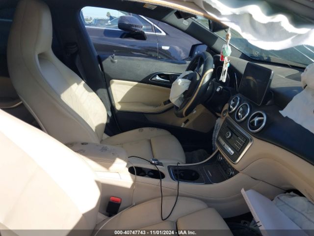 WDDSJ4GB9KN729727 Mercedes-Benz CLA 250 4MATIC