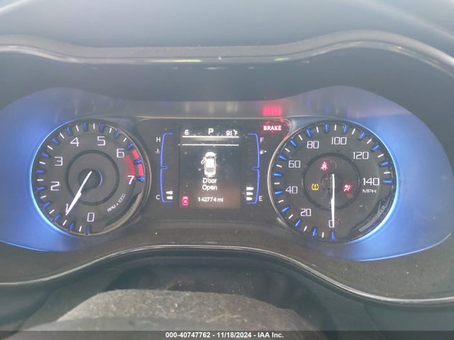 Chrysler 200 S 2015 1C3CCCBB5FN658157 Image 7