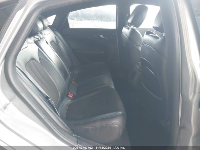 Chrysler 200 S 2015 1C3CCCBB5FN658157 Image 8
