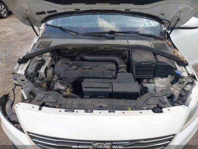 YV1612FHXE2295467 Volvo S60 T5 Platinum