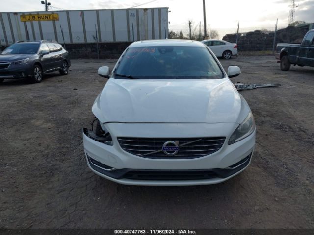 YV1612FHXE2295467 Volvo S60 T5 Platinum