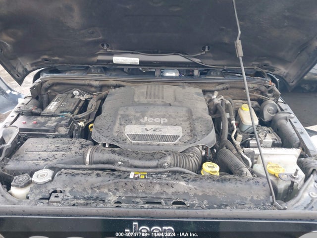 1C4HJWEG0HL665760 Jeep Wrangler Unlimited Sahara 4x4