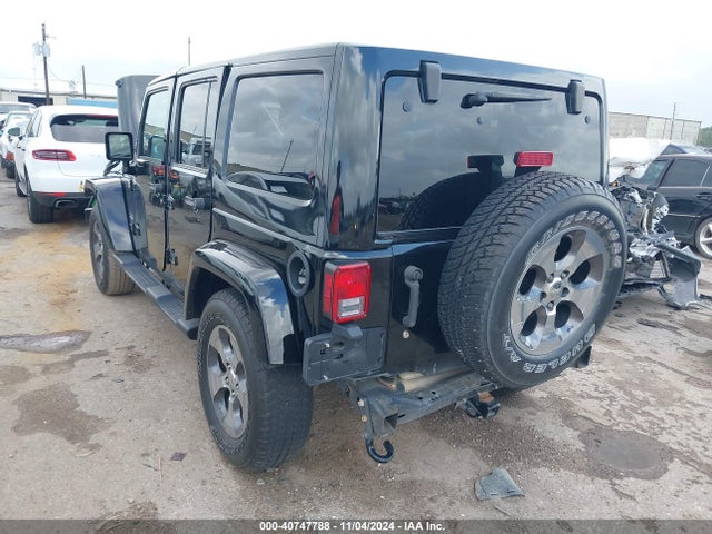 1C4HJWEG0HL665760 Jeep Wrangler Unlimited Sahara 4x4