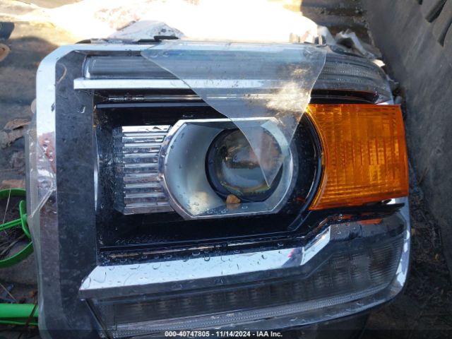 1GT12SEG2HF186987 GMC Sierra 2500hd Sle