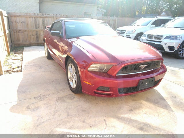 Ford Mustang V6 2014 1ZVBP8EM5E5208316 Image 1