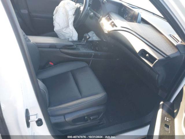 JTHP9JBH9N2058146 Lexus UX 250H