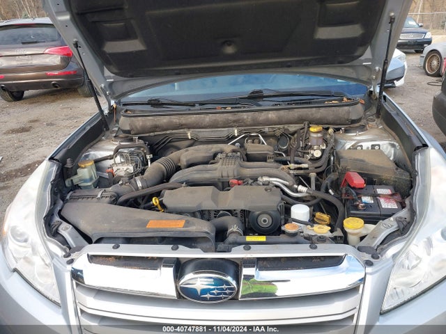 Subaru Outback 2.5i Limited 2014 4S4BRBLC4E3244025 Image 10