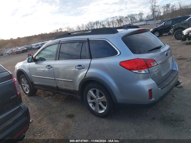 Subaru Outback 2.5i Limited 2014 4S4BRBLC4E3244025 Image 14