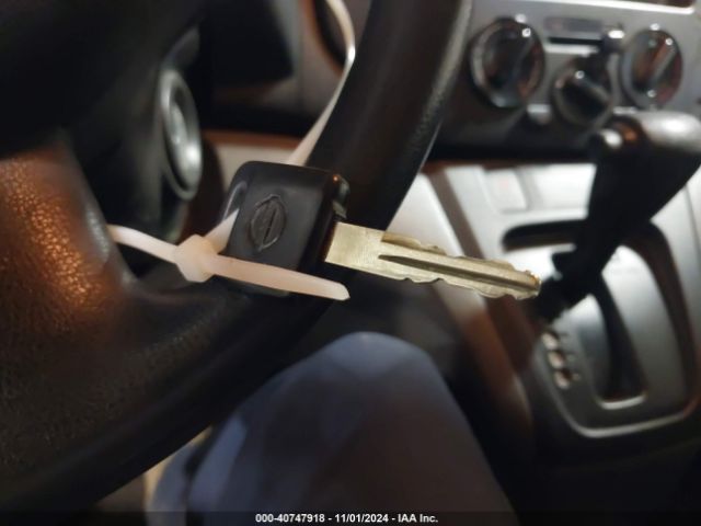 3N6CM0KN4GK696386 Nissan Nv200 S/sv