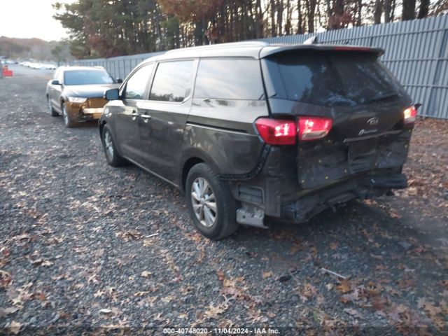 KNDMB5C19G6190854 KIA SEDONA LX