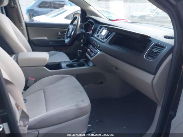 KNDMB5C19G6190854 KIA SEDONA LX