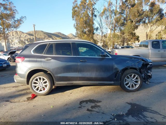 5UXCR4C00LLT18417 BMW X5 Sdrive40i