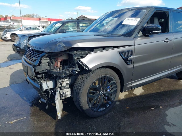 SALWZ2FE5HA143703 Land Rover Range Rover Sport 5.0l V8 Supercharged Svr