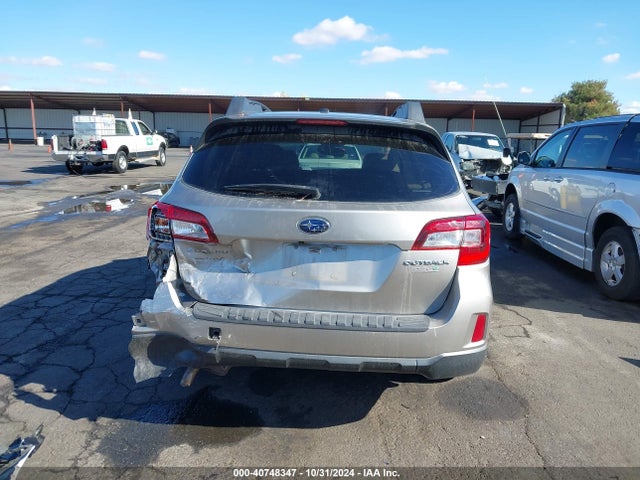 Subaru Outback 2.5i Limited 2015 4S4BSAJC5F3247230 Image 17
