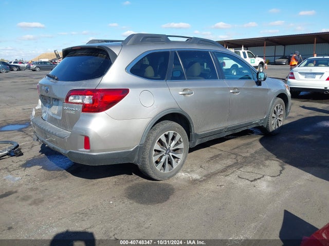Subaru Outback 2.5i Limited 2015 4S4BSAJC5F3247230 Image 4