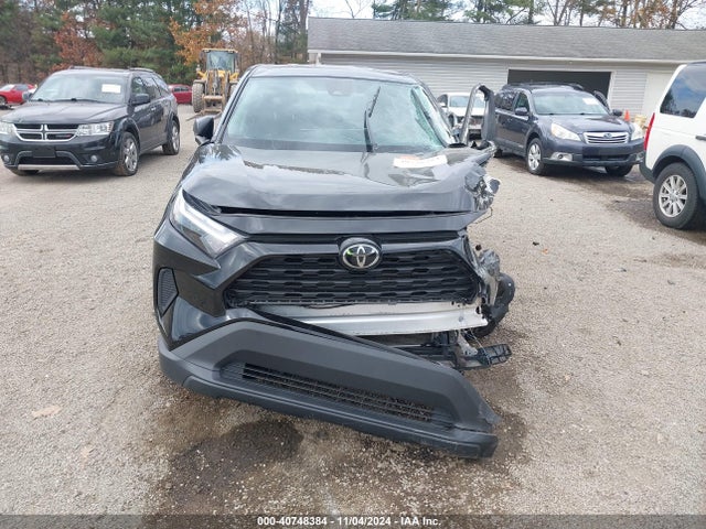 Toyota RAV4 LE 2024 2T3F1RFV0RC435979 Image 13