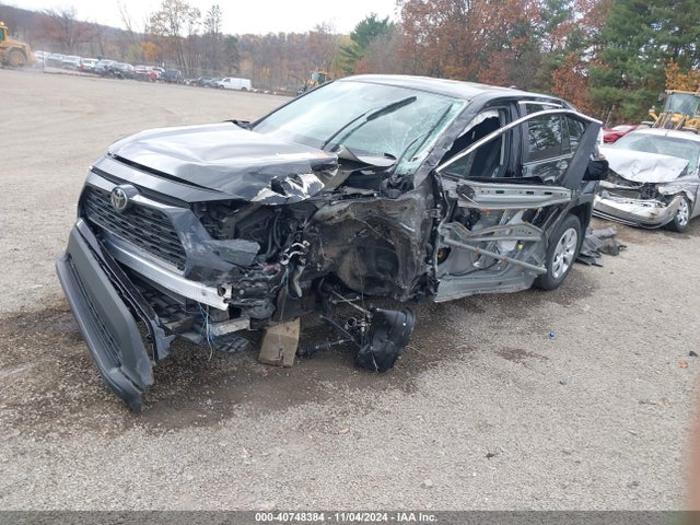 Toyota RAV4 LE 2024 2T3F1RFV0RC435979 Image 2