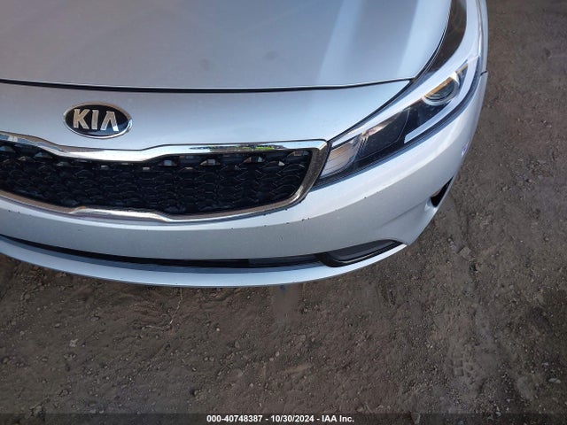 KIA FORTE LX 2017 3KPFK4A71HE052280 Image 6
