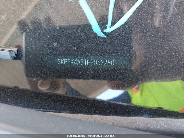 KIA FORTE LX 2017 3KPFK4A71HE052280 Image 9